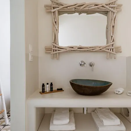 Aeolos Erato Agkidia