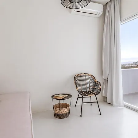 Aeolos Erato Villa *