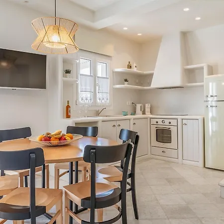 ヴィラ Aeolos Erato Agkidia