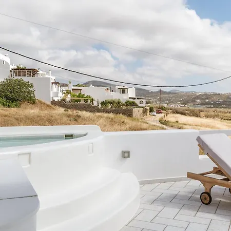 Aeolos Erato Villa *