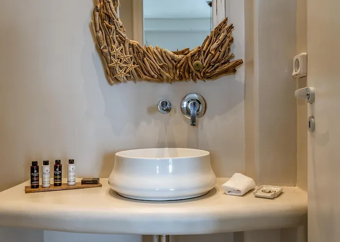 Aeolos Erato * Agkidia